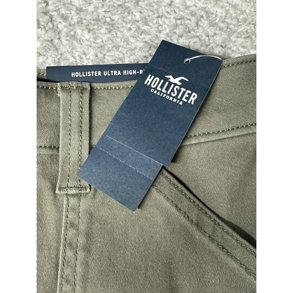 Hollister Ultra High Rise Olive Green Cargo Mom Women's Shorts Size 1/0 New